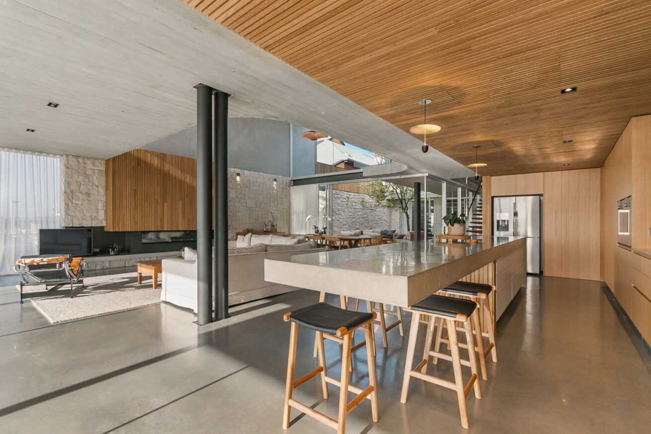 Luxury Kitchen_Angwin Street East Fremantle_Elementi Concept.jpg05